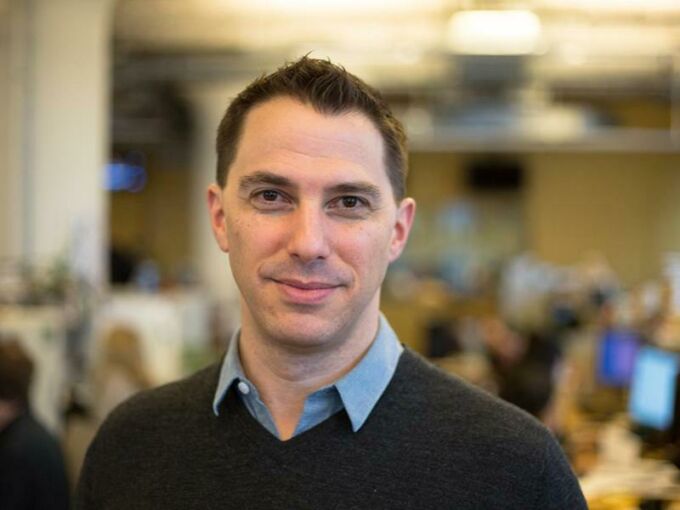 headshot Todd Zwilich