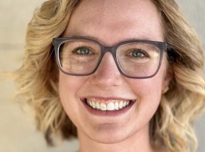 Portrait of Leah Dajches